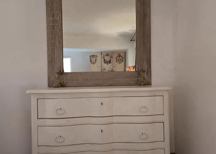 Ancien Palais De Justice Et Jardin Апартаменты