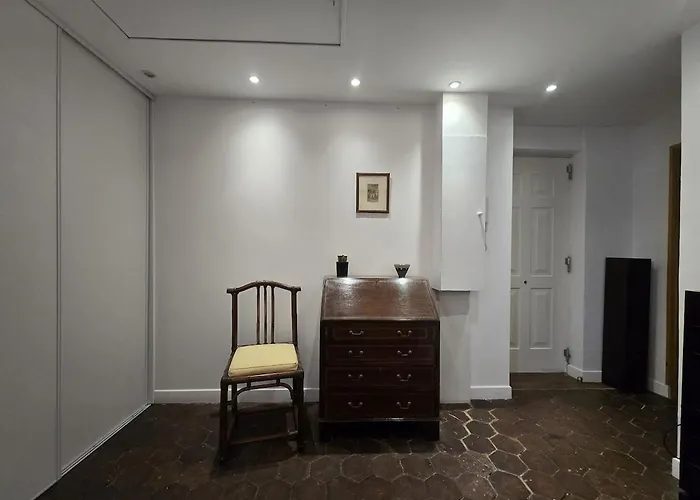 Monument Historique Renove Avec Gout Et Jardin Apartment *