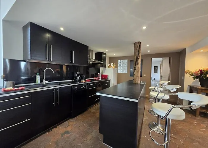 Apartment Monument Historique Renove Avec Gout Et Jardin Verneuil d'Avre et d'Iton