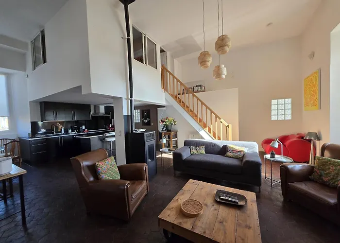 Monument Historique Renove Avec Gout Et Jardin Apartment Verneuil d'Avre et d'Iton